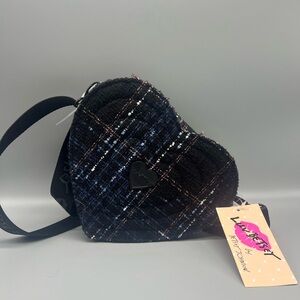 Betsey Johnson LBHART heart shaped crossbody purse